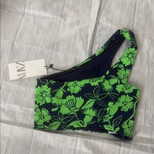 Zara Green Floral Asymmetric Top